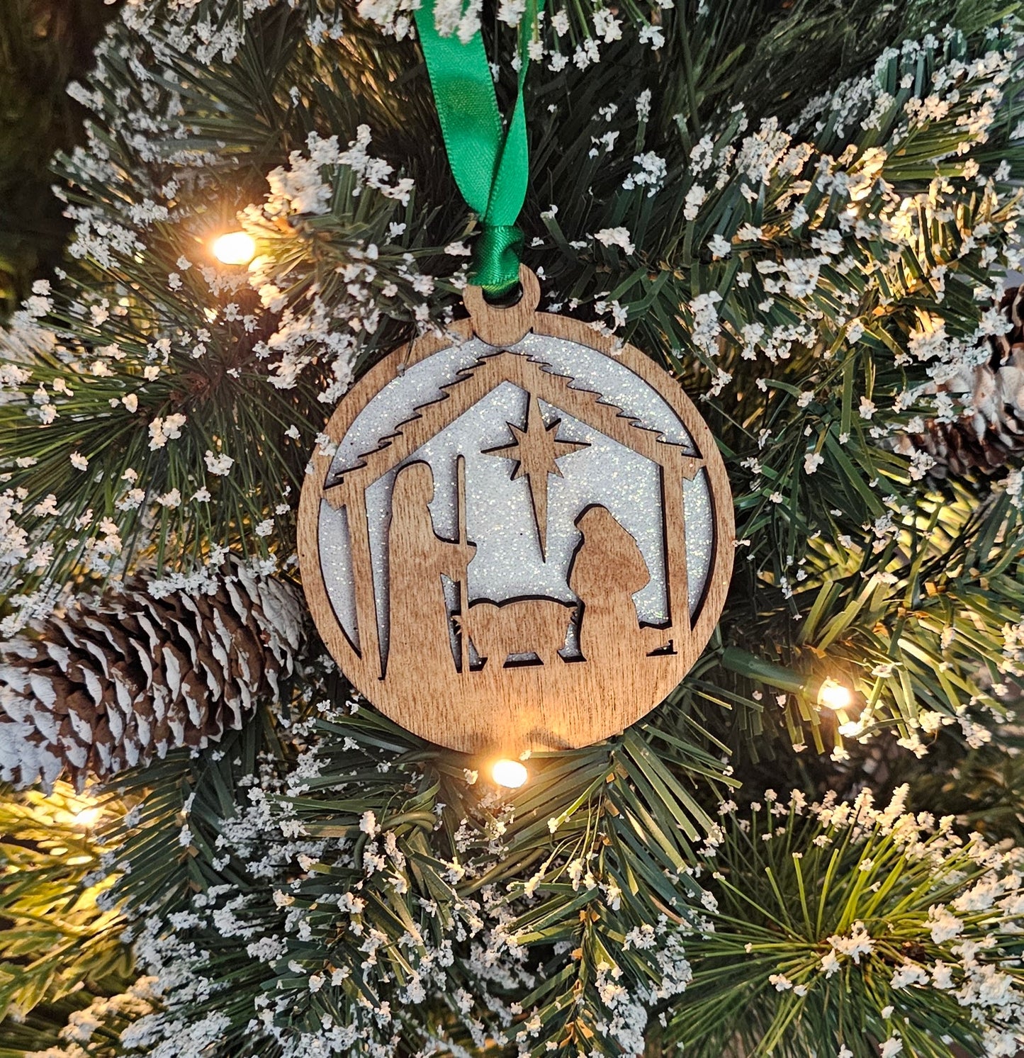 Wood/Glitter Ornaments - Manger
