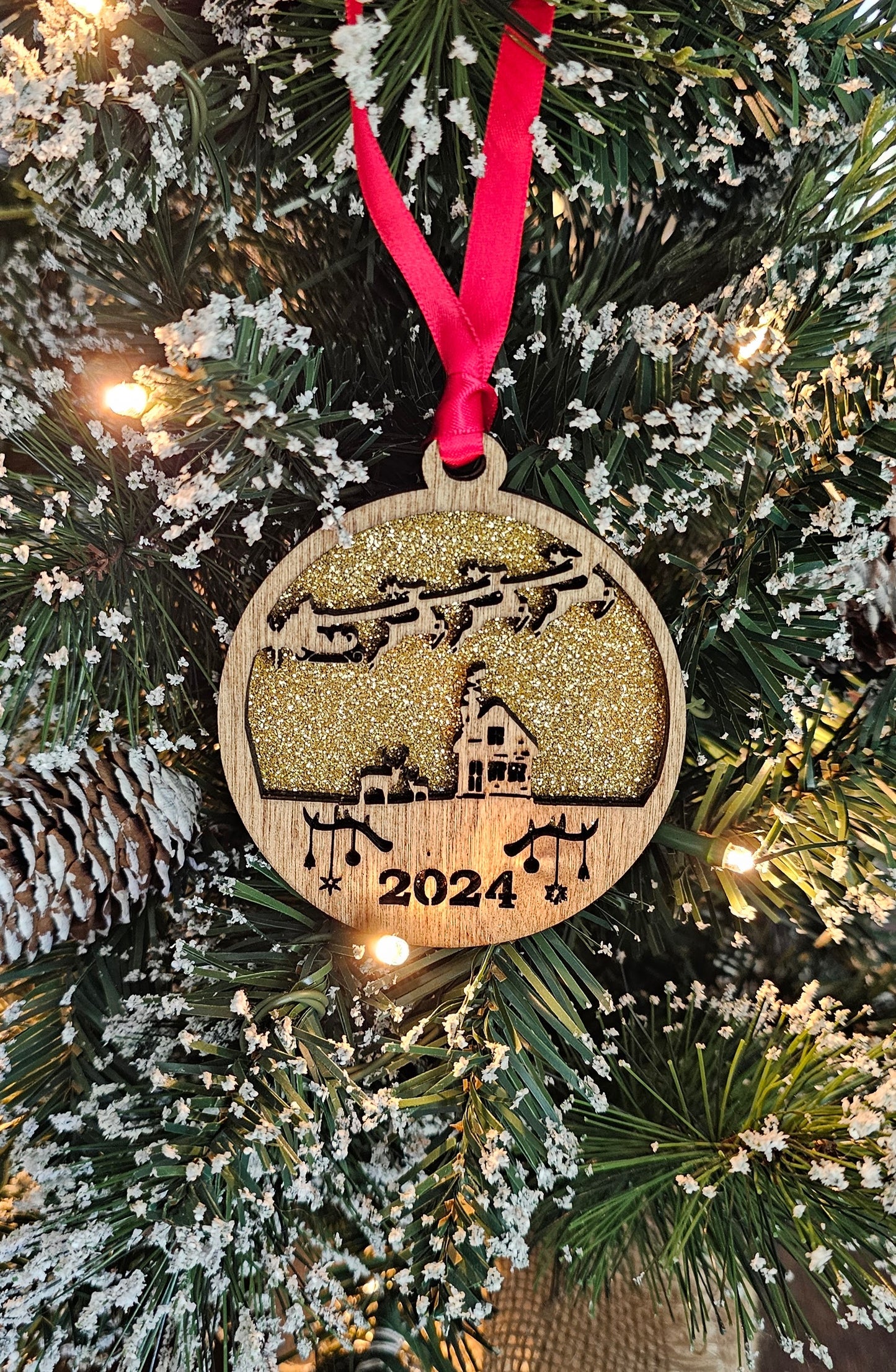 Wood/Glitter Ornaments - Santa w/ Year