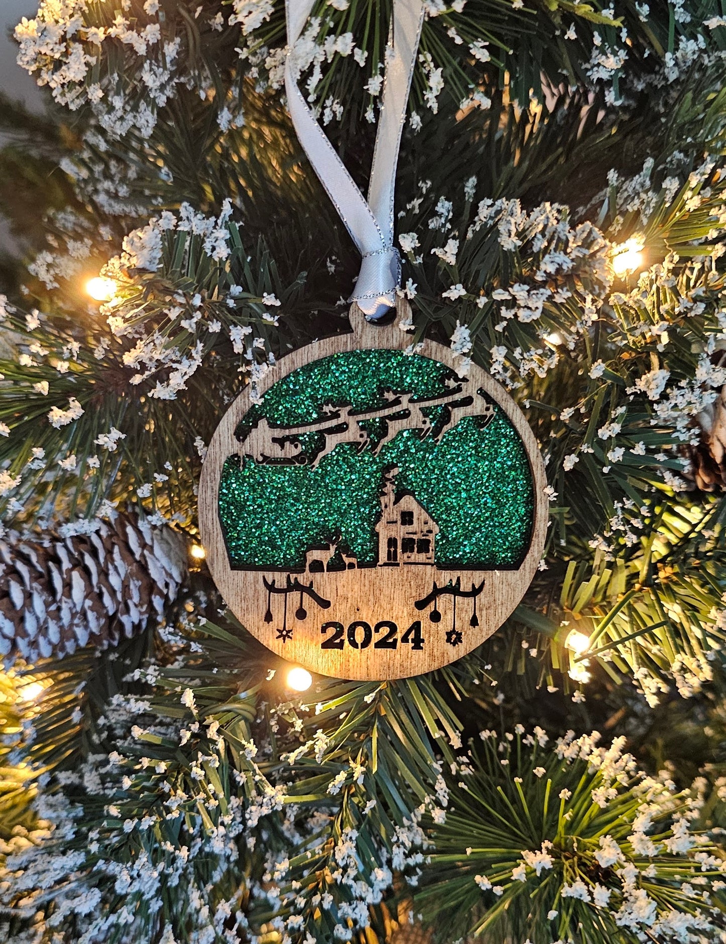 Wood/Glitter Ornaments - Santa w/ Year