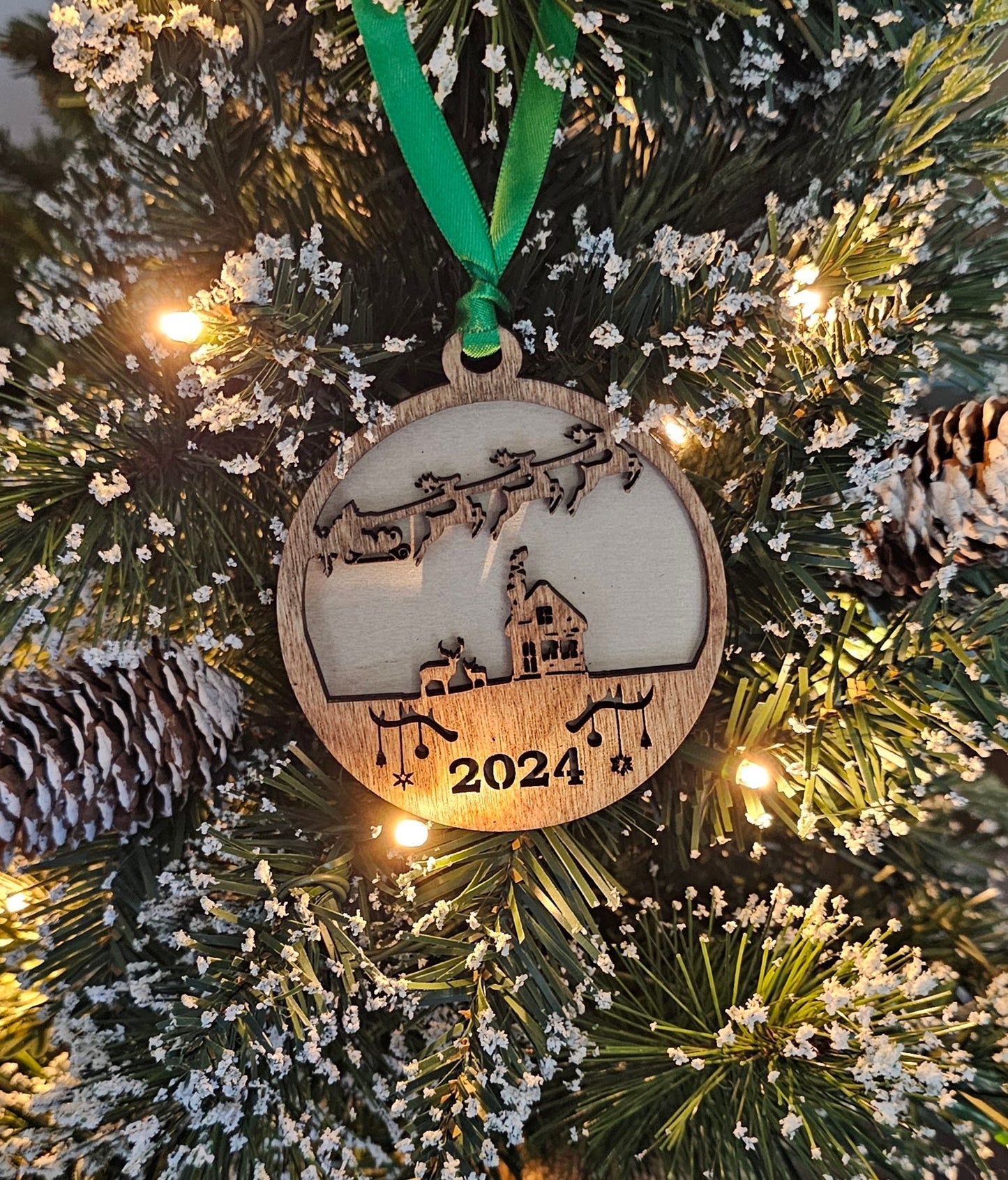 Wood/Glitter Ornaments - Santa w/ Year