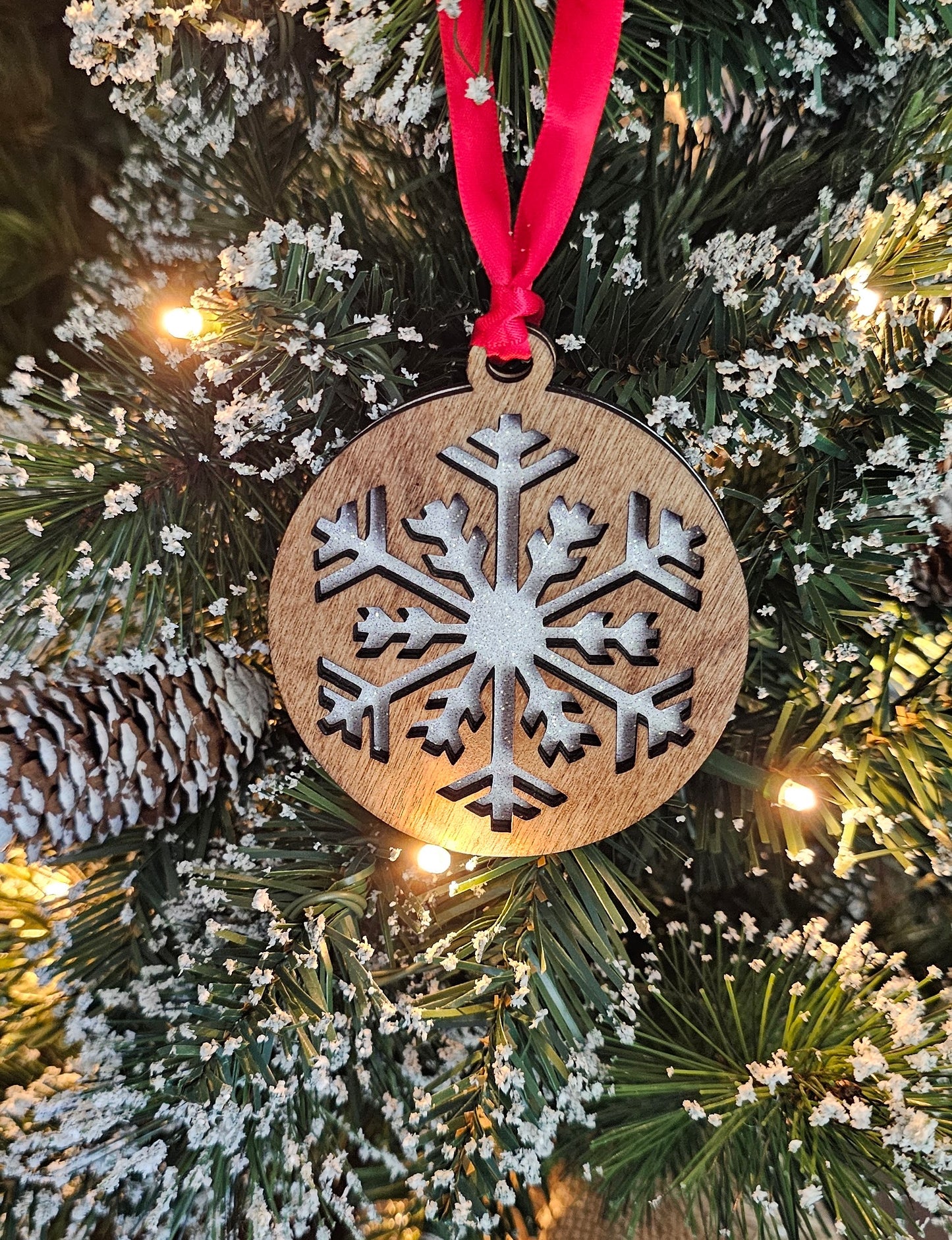 Wood/Glitter Ornaments - Snowflake